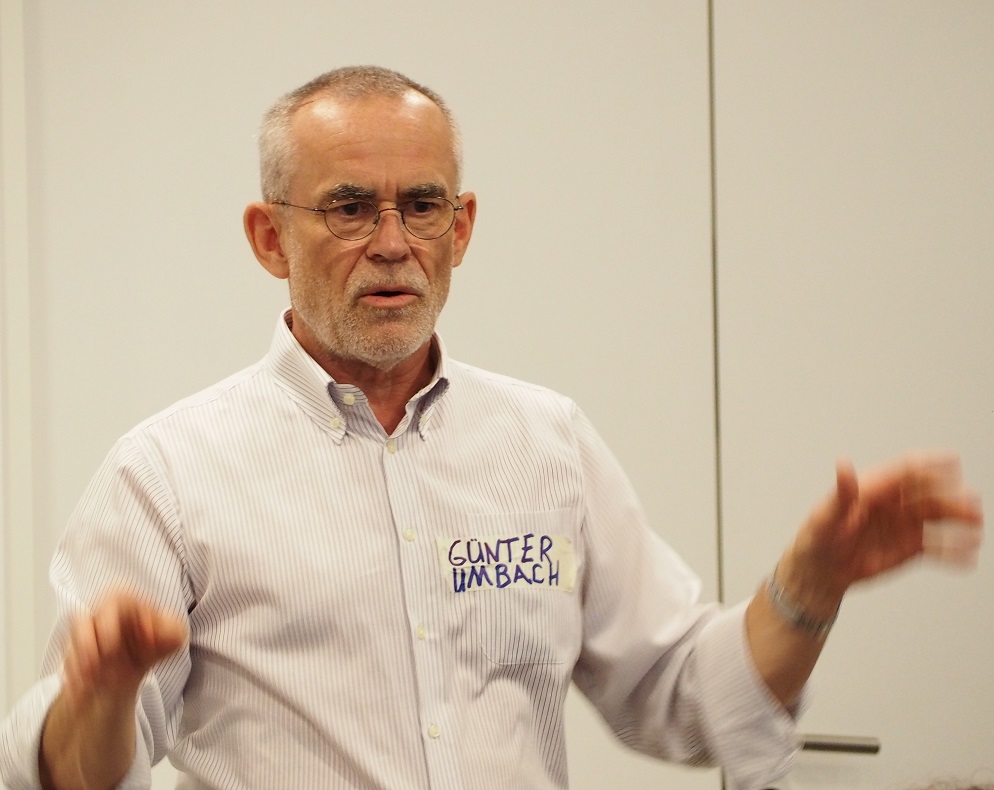 Referent moderiert Training zu KOL-Management und MSL-Rolle in der Medical Affairs Organisation